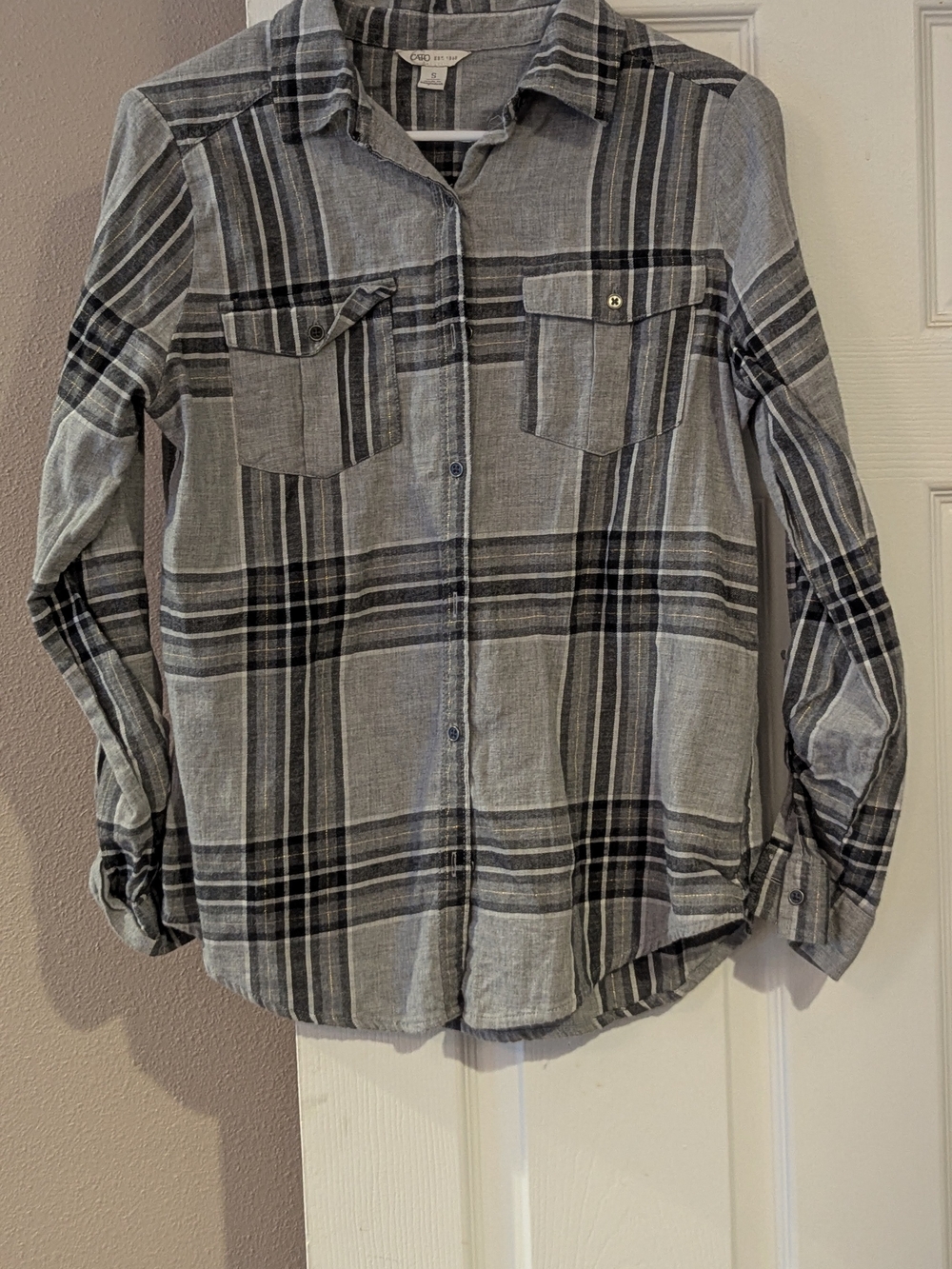 Cato Women's Black and Gray Plaid Button-Down Shirt